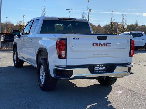 2025 GMC Sierra 1500 SLE