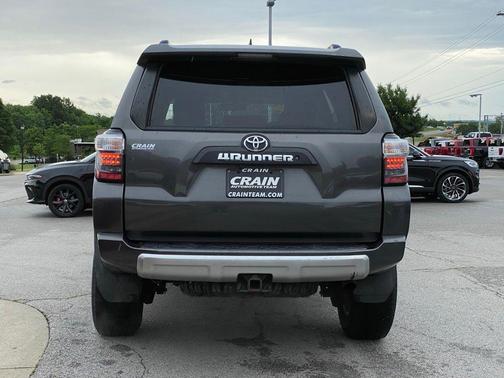 Magnetic Gray Metallic 2018 Toyota 4Runner Sport