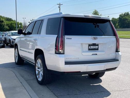 2020 Cadillac Escalade Premium Luxury
