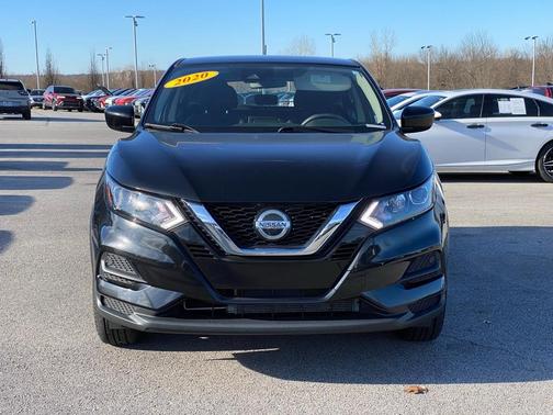 2020 Nissan Rogue Sport S