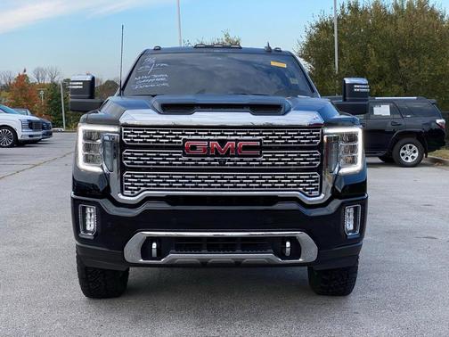 2023 GMC Sierra 2500 Denali