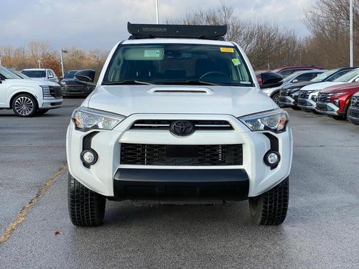 2020 Toyota 4Runner Venture