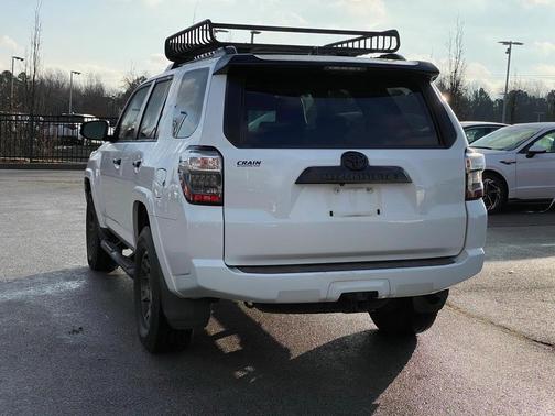 2020 Toyota 4Runner Venture