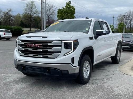 2024 GMC Sierra 1500 SLE