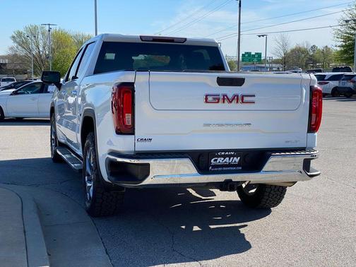 Summit White 2023 GMC Sierra 1500 SLT