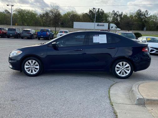 True Blue 2016 Dodge Dart SE Aero