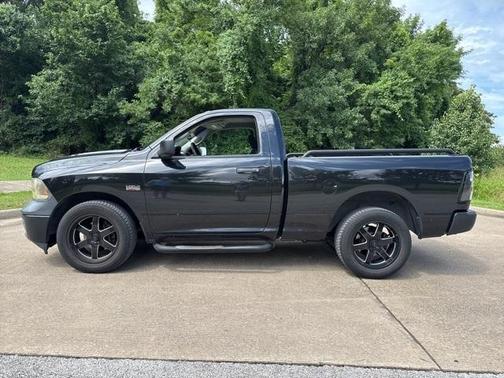 2017 RAM 1500 Tradesman/Express