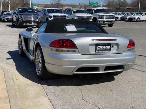 2003 Dodge Viper SRT-10