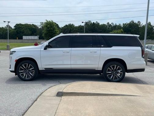 2023 Cadillac Escalade ESV Sport Platinum