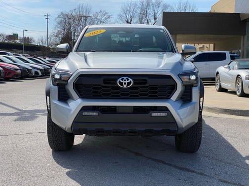 2025 Toyota Tacoma TRD Off Road