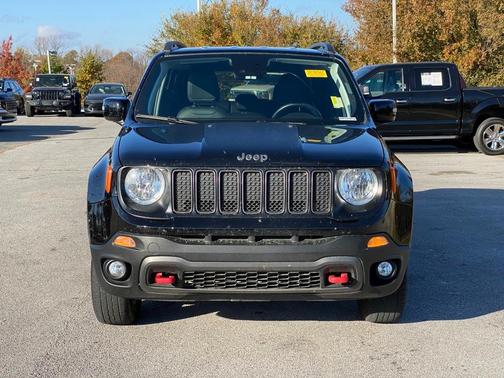 2022 Jeep Renegade Trailhawk