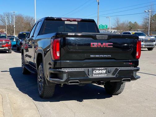 2021 GMC Sierra 1500 AT4
