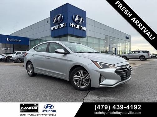 2019 Hyundai ELANTRA SEL