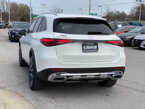 White 2025 Mercedes-Benz GLC 350e Base 4MATIC