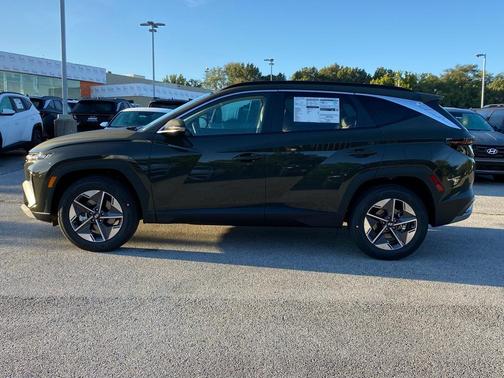 2026 Hyundai TUCSON SEL Premium