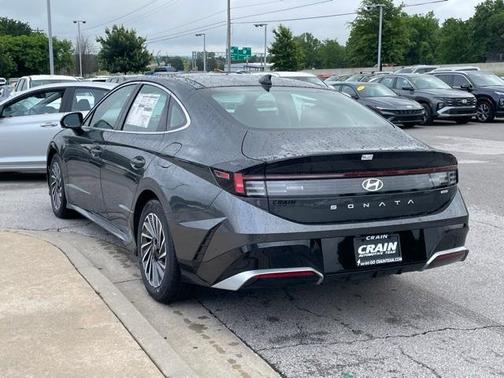 2025 Hyundai SONATA Hybrid Limited