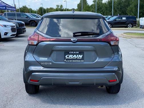 2022 Nissan Kicks S