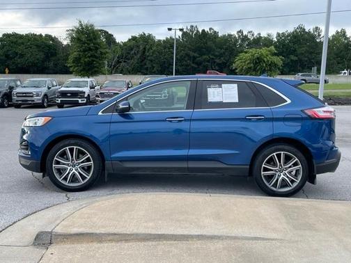 2020 Ford Edge Titanium