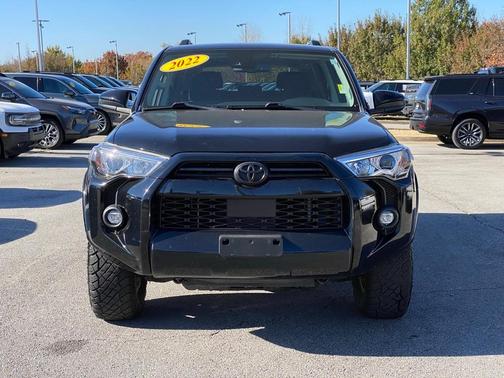 2022 Toyota 4Runner SR5