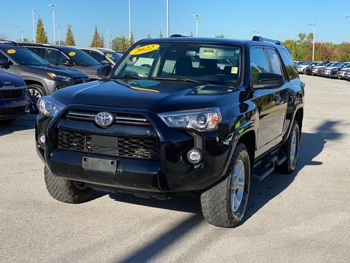2022 Toyota 4Runner SR5