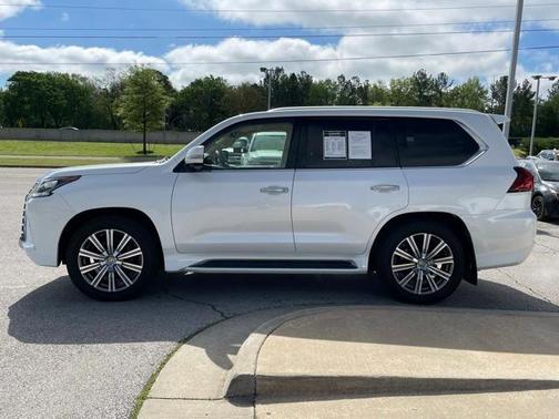 2017 Lexus LX 570 Base