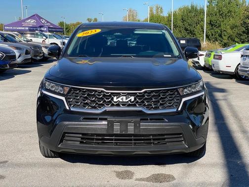 2023 Kia Sorento LX