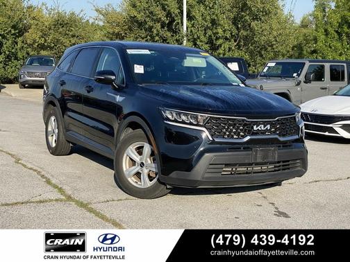 2023 Kia Sorento LX