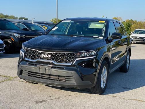 2023 Kia Sorento LX