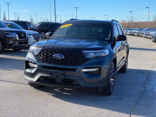 2022 Ford Explorer ST-Line