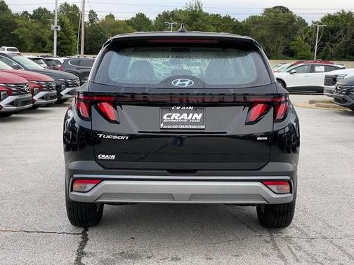 2025 Hyundai TUCSON SE