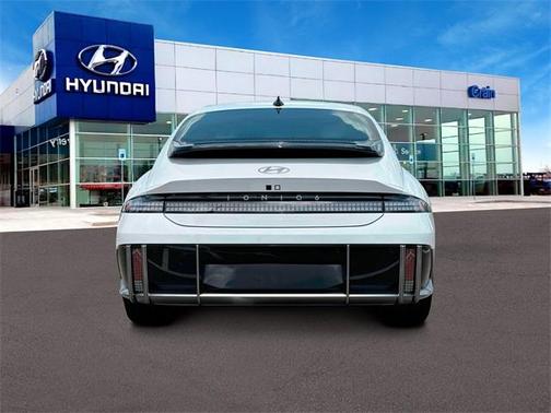 2025 Hyundai IONIQ 6 SEL