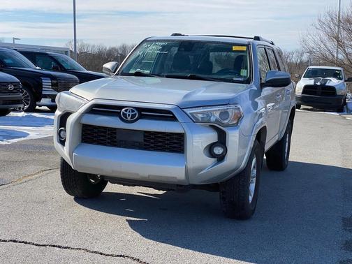 2024 Toyota 4Runner SR5