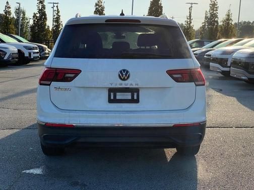 2024 Volkswagen Tiguan 2.0T S