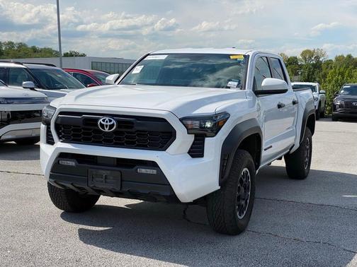 2024 Toyota Tacoma TRD Off Road