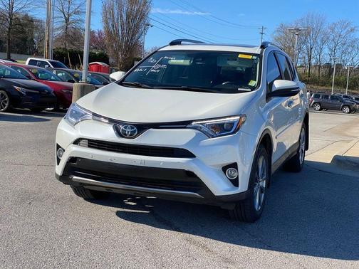 Blizzard Pearl 2017 Toyota RAV4 Limited