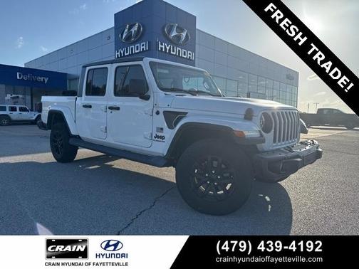 2023 Jeep Gladiator Sport