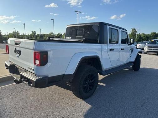 2023 Jeep Gladiator Sport