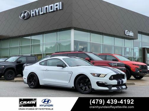 Oxford White 2019 Ford Shelby GT350 Base
