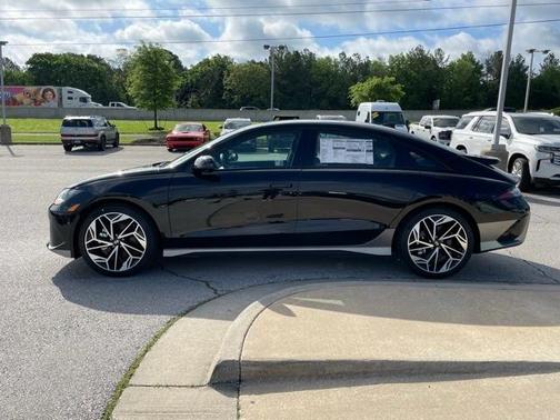 2025 Hyundai IONIQ 6 Limited