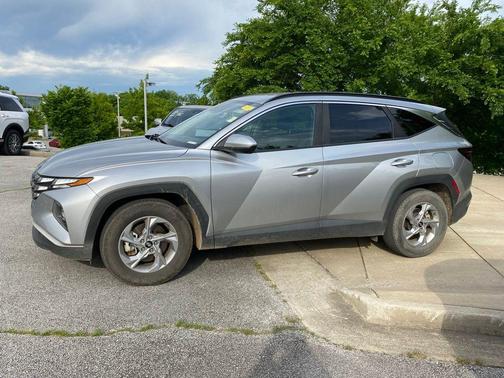 Shimmering Silver 2024 Hyundai TUCSON SEL
