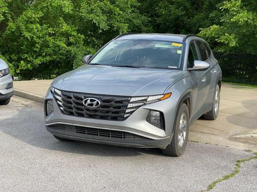 Shimmering Silver 2024 Hyundai TUCSON SEL