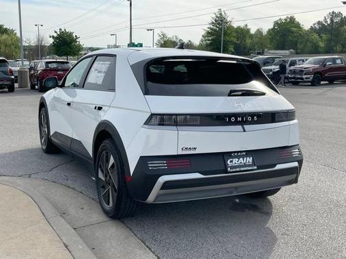 2025 Hyundai IONIQ 5 SE