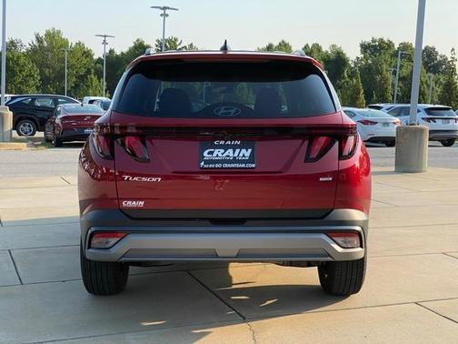 2025 Hyundai TUCSON SEL
