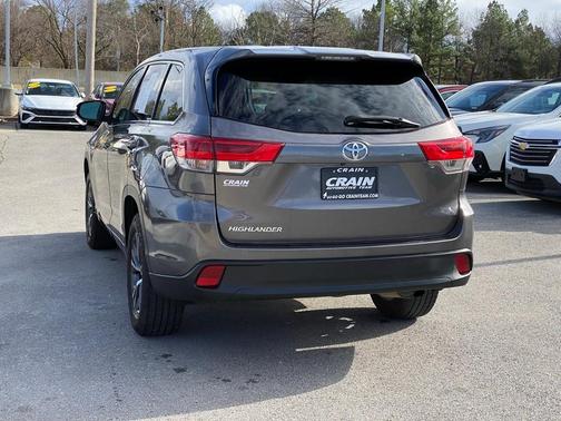 2017 Toyota Highlander LE
