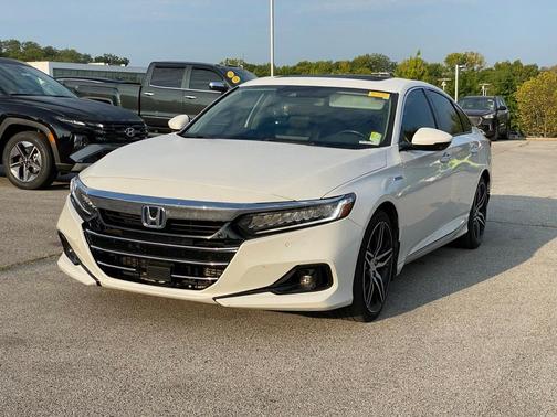 2022 Honda Accord Hybrid Touring