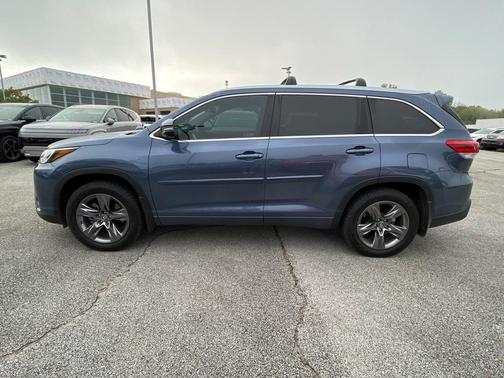 2018 Toyota Highlander Limited Platinum