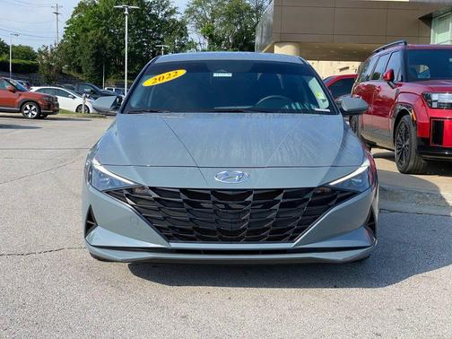 Electric 2022 Hyundai ELANTRA SEL