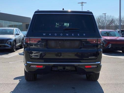 2023 Jeep Wagoneer Series III