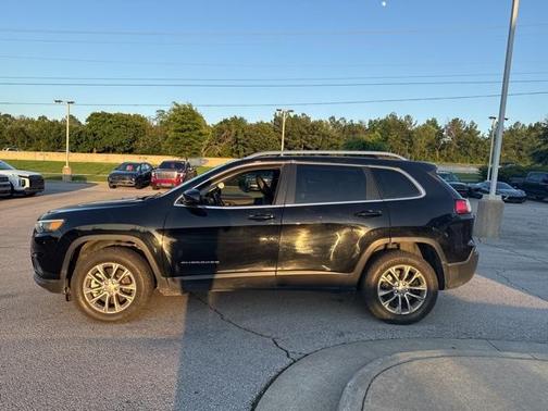 2021 Jeep Cherokee Latitude Plus