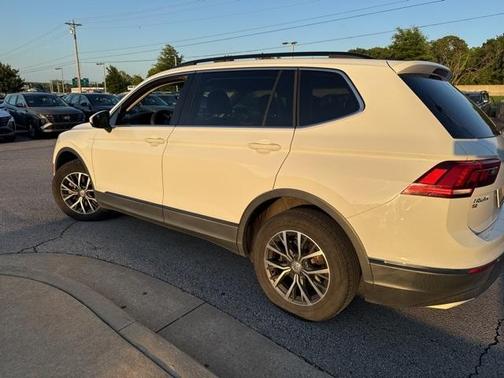 2020 Volkswagen Tiguan 2.0T SE